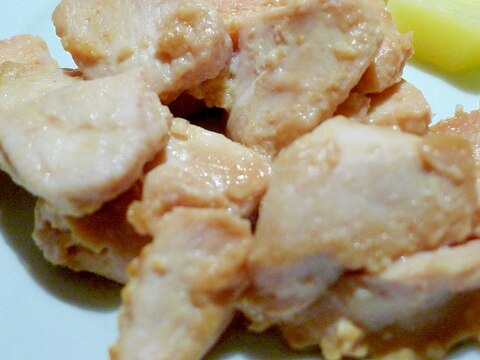 鶏胸肉の味噌マヨ焼き